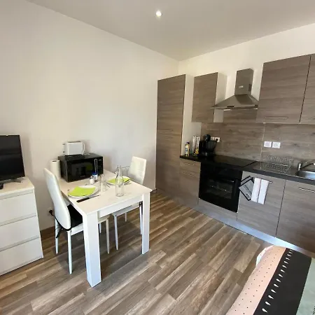 Legend- Parking privé- Terrasse privée- Wifi - Convert Bourg-en-Bresse Extérieur photo