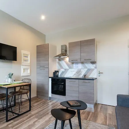 Legend- Parking privé- Terrasse privée- Wifi - Convert Bourg-en-Bresse Extérieur photo