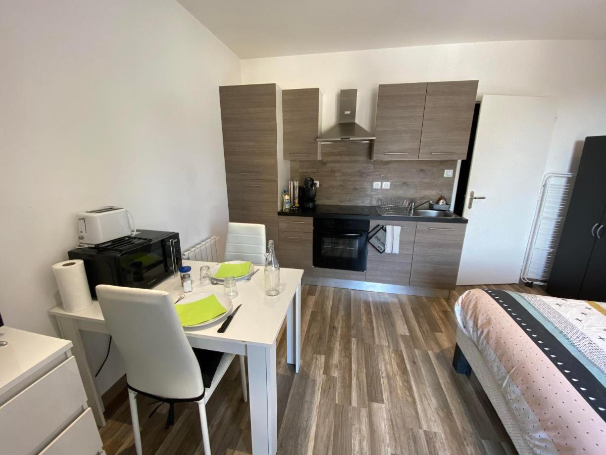 Appartement Legend- Parking Privé- Terrasse Privée- Wifi - Convert *